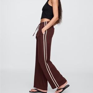 GAP Mid Rise Linen Blend Wide-Leg Pants